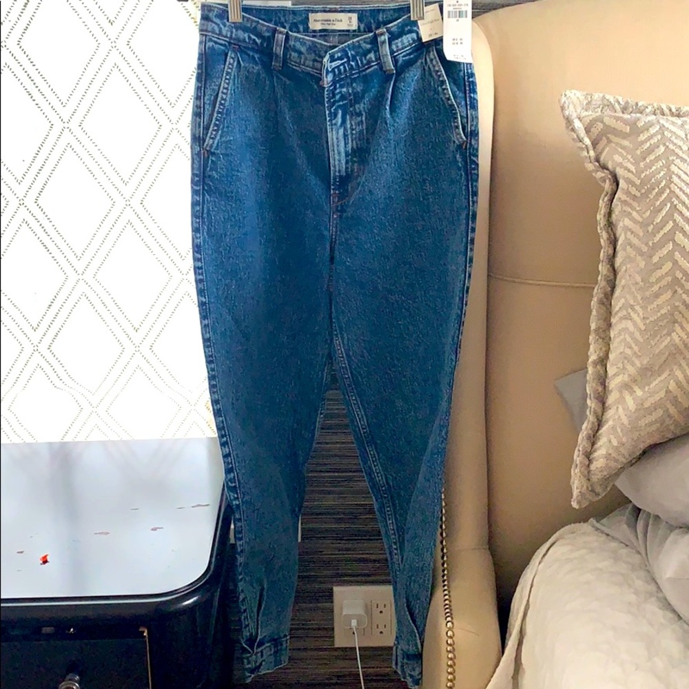 NWT sold-out Abercrombie jeans!